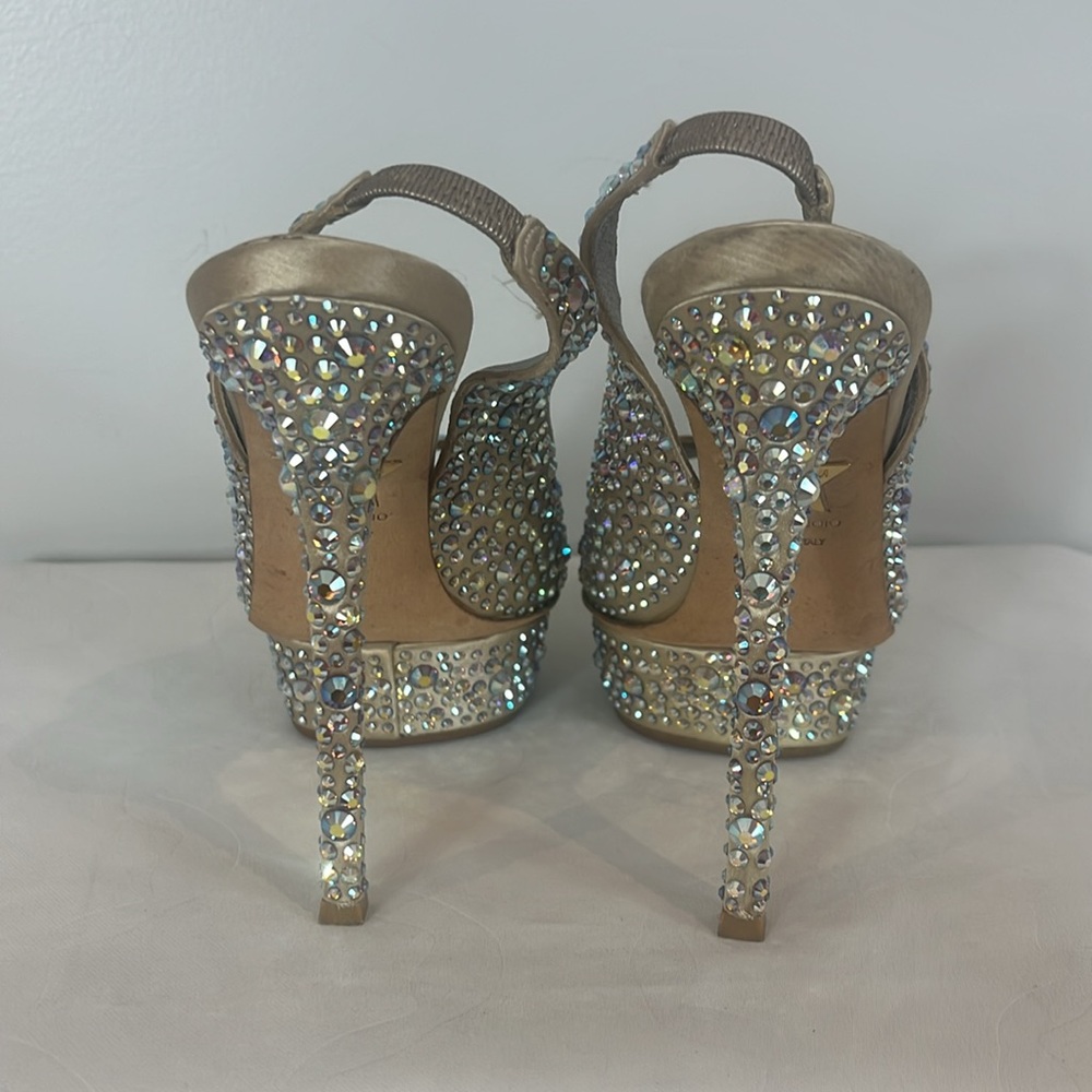 Le Silla Crystal Limited Platform Sandal - Picture 6 of 17